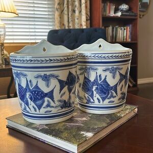 Chinoiserie wall planters/sconces - set of 2